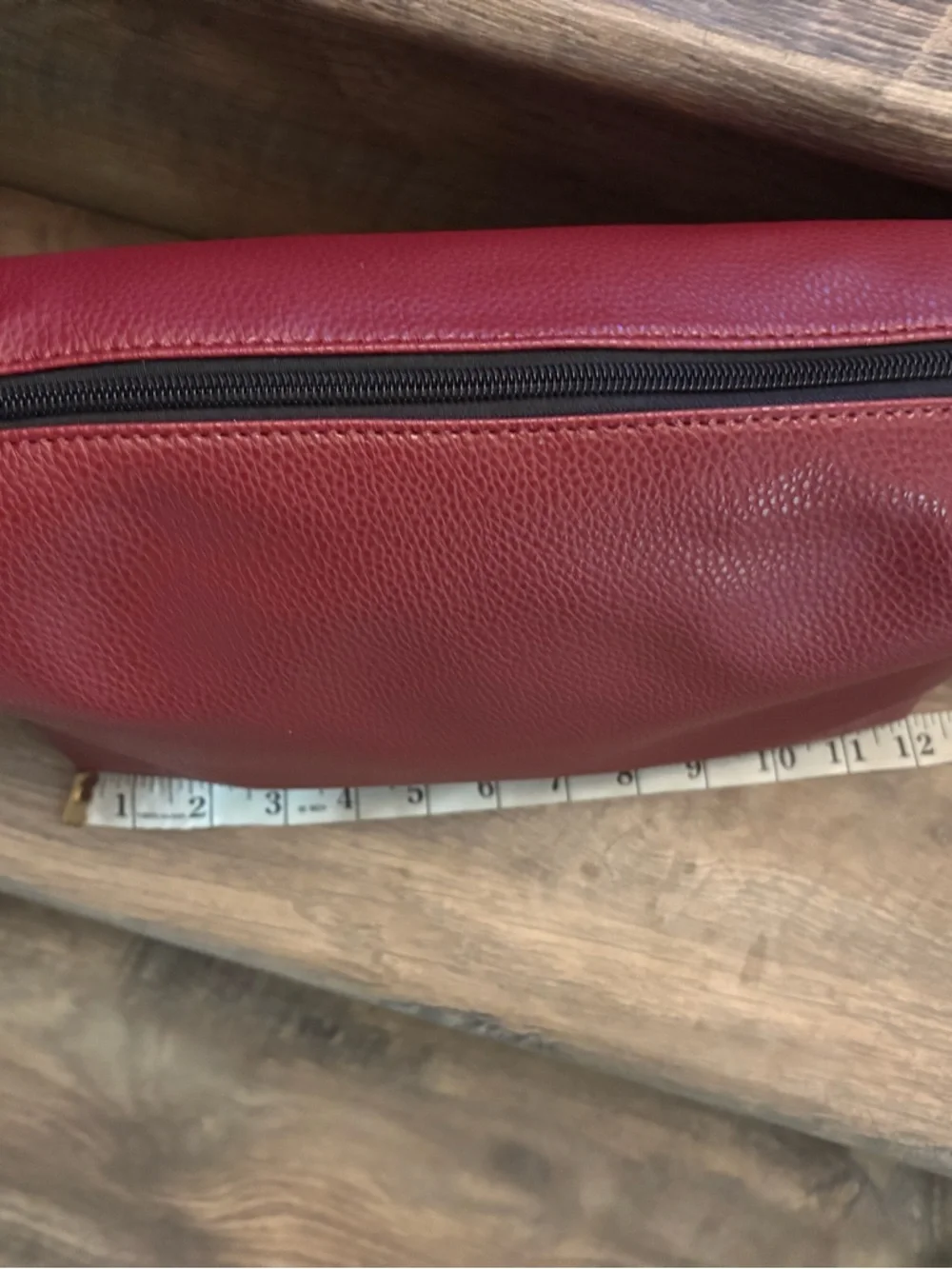N/A stylish burgundy